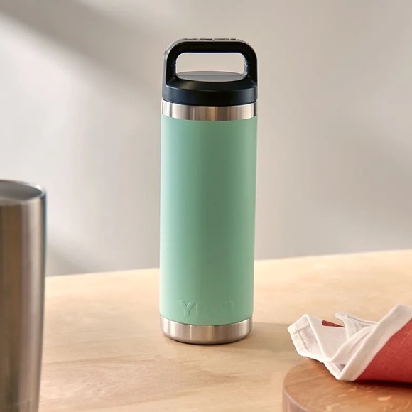 NWT YETI 🧊 18oz Water bottle thermos with chug opening insulated Seafoam green - Picture 6 of 7
